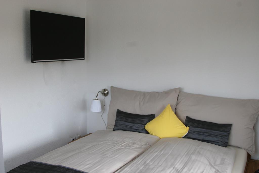 Hotel Garni Frohsinn Uttwil 部屋 写真